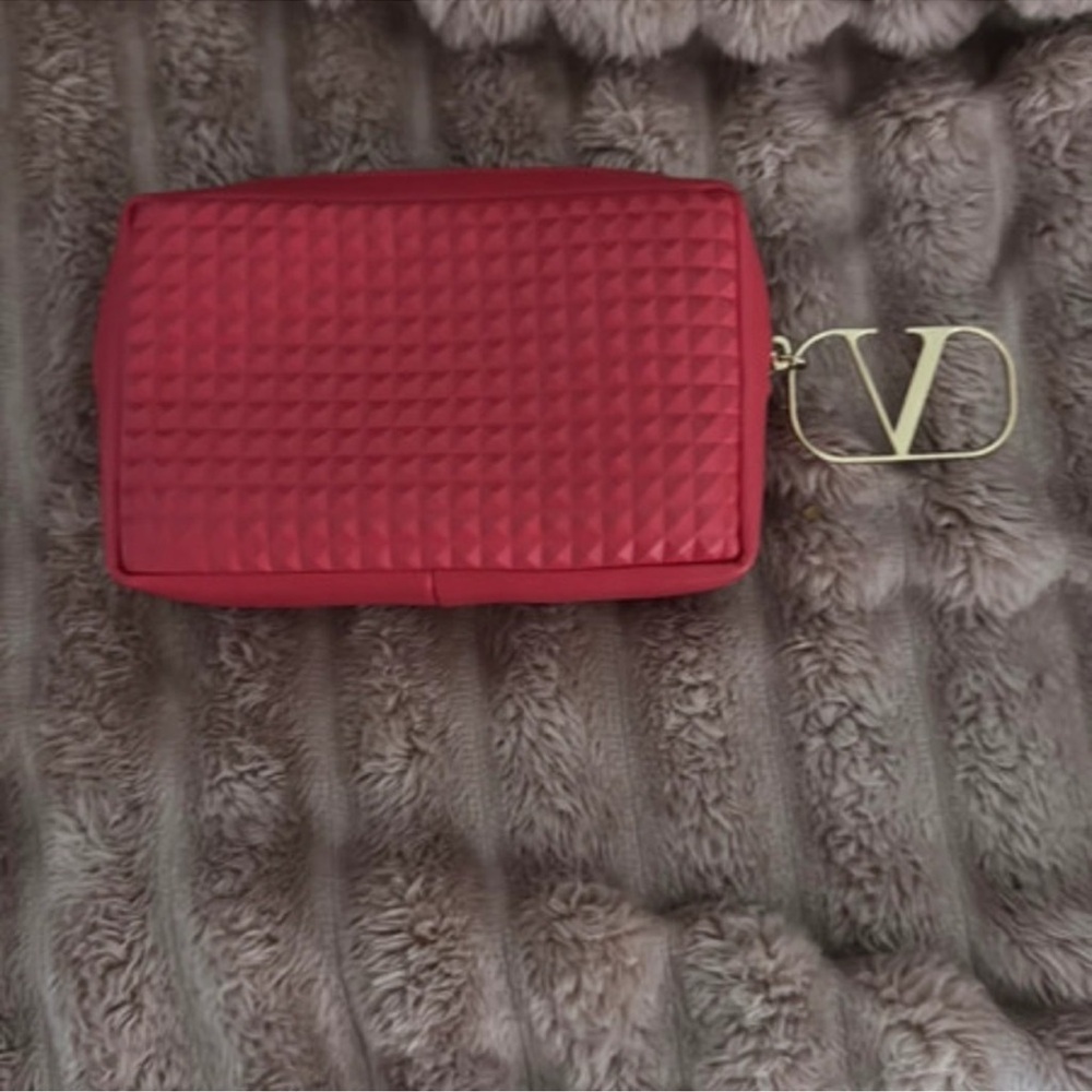 Valentino beauty mini pouch